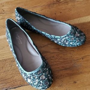 Kenneth Cole 9-2-5 blue flats